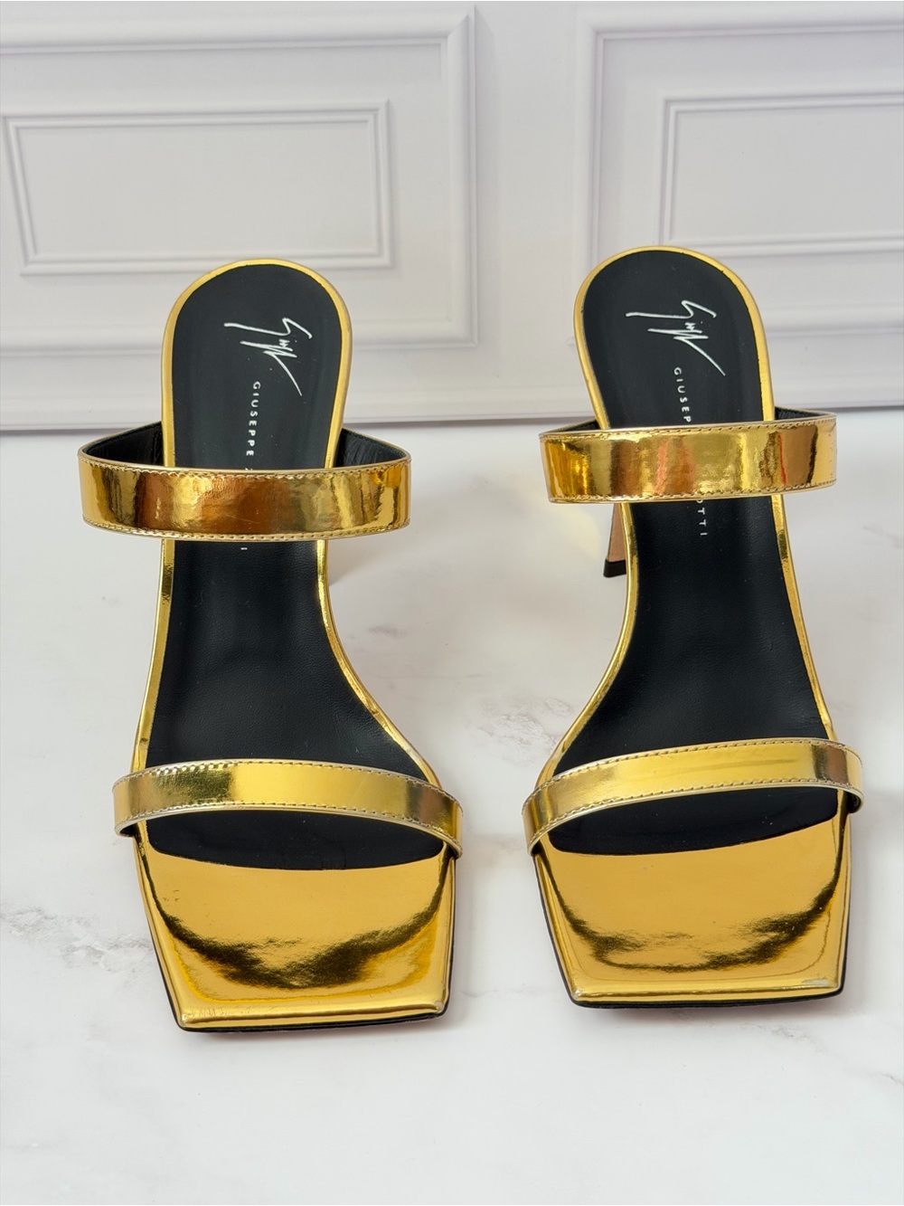 Giuseppe Zanotti Women’s Gold Metallic Leather Sandals Heels Size 38 Italy - Picture 2 of 10
